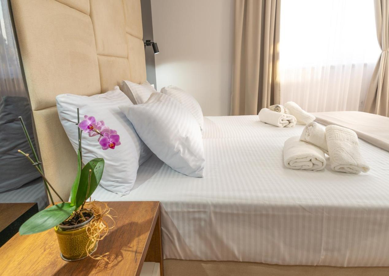 Ribar Apartments โอครีด ภายนอก รูปภาพ