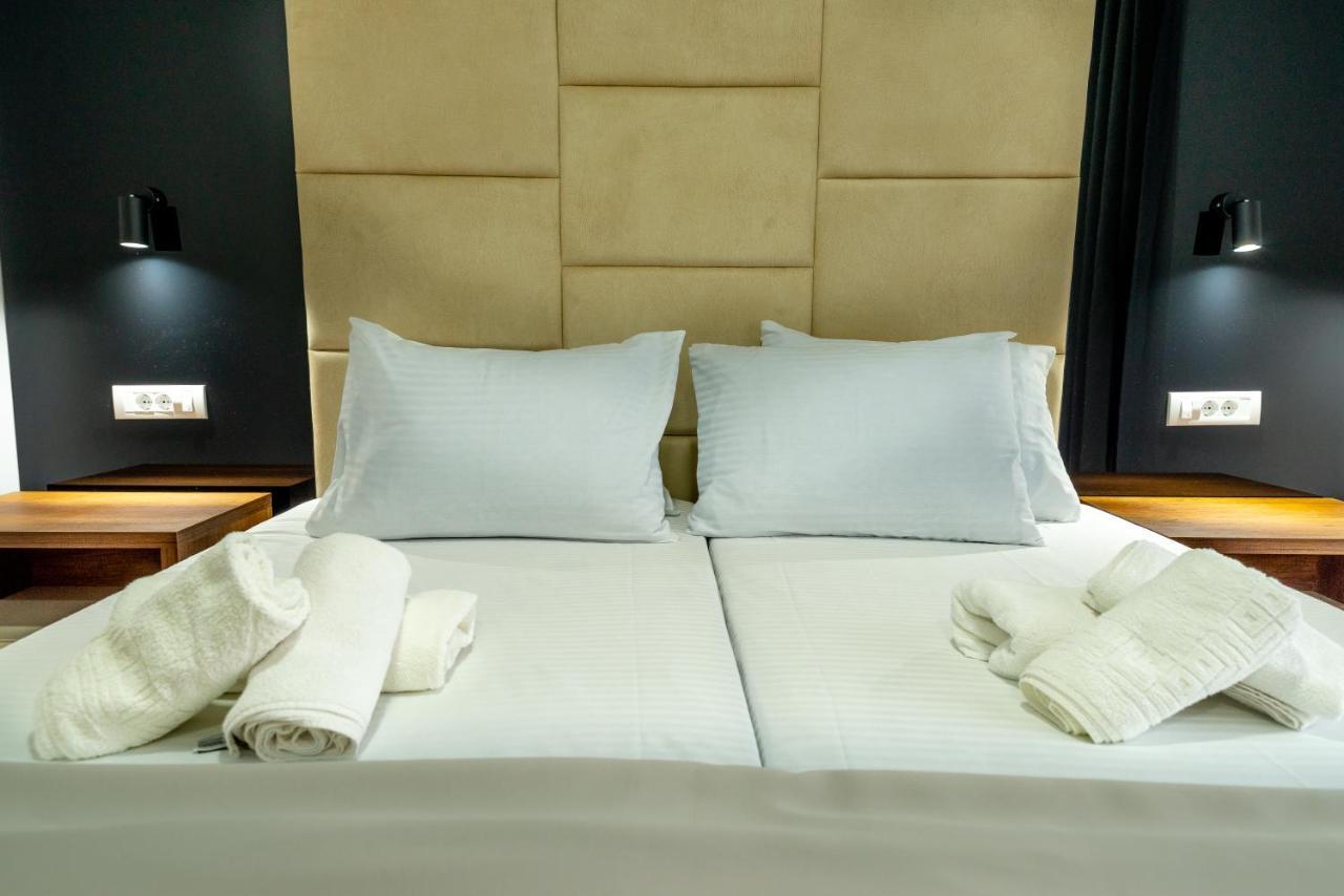 Ribar Apartments โอครีด ภายนอก รูปภาพ